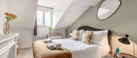 1 chambre, fer et planche à repasser, lit parapluie, Wi-Fi