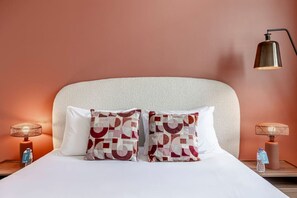 3 bedrooms, iron/ironing board, travel crib, WiFi