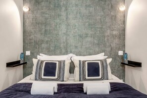 1 chambre, fer et planche à repasser, lit parapluie, Wi-Fi