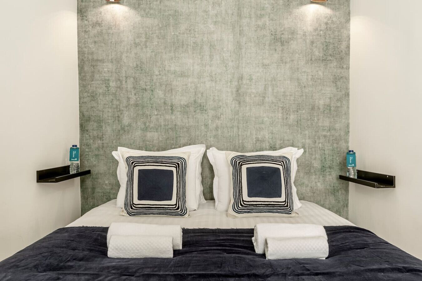 1 bedroom, iron/ironing board, travel cot, WiFi