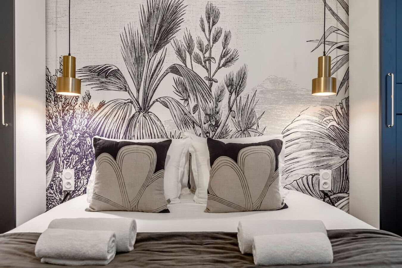 3 bedrooms, iron/ironing board, travel crib, WiFi