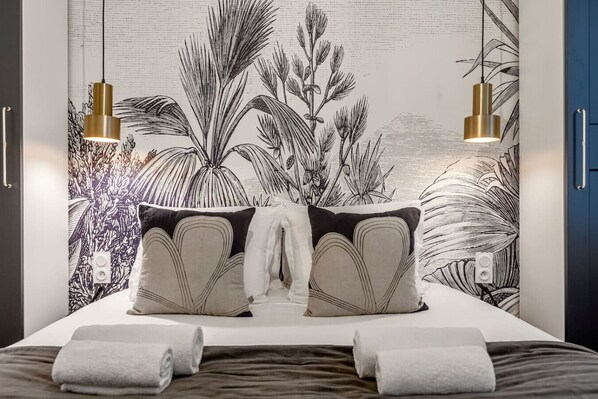 3 bedrooms, iron/ironing board, travel cot, WiFi