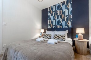 1 chambre, fer et planche à repasser, lit parapluie, Wi-Fi