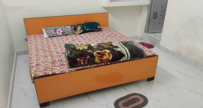 Geeta Teerth Guest House