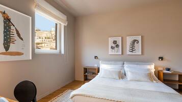 4 Schlafzimmer, Bügeleisen/Bügelbrett, kostenloses WLAN, Bettwäsche