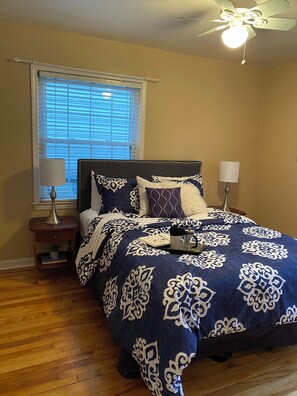 2 bedrooms, WiFi, bed sheets
