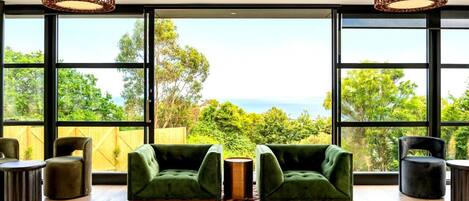 TV connectée, chaîne hi-fi