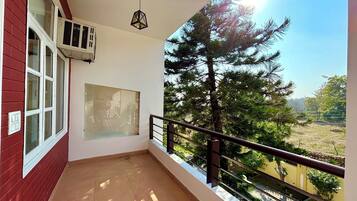 Villa luxueuse, non-fumeur, balcon | Balcon