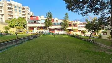 Luxury Villa, Non Smoking, Balcony | Garden view