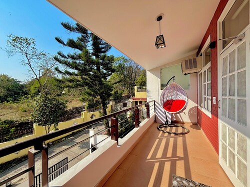 Luxury 4 Bedroom's Independent villa 