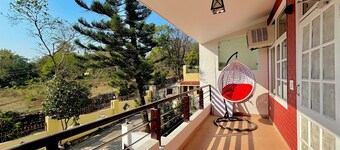 Luxury 4 Bedroom's Independent villa 