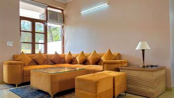 Luxury Villa, Non Smoking, Balcony | Living area