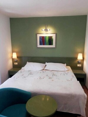 1 chambre, draps fournis