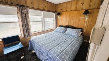 1 室のベッドルーム、WiFi (無料)、ベッドシーツ