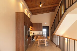 Dining - Luma Villas-Elora Villa (Kallithea)