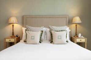 3 bedrooms, WiFi, bed sheets - Primrose Rooftops, by Veeve (London)