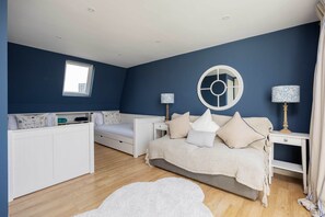 3 camere, Wi-Fi, lenzuola