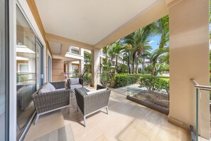 LeVent 107 | Terrace/patio - Bocobay LeVent Condos (Oranjestad)