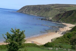 Beach - HARBOUR VIEW (Greencastle)