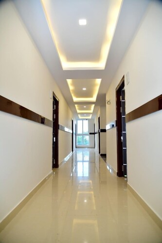 Golden Keys Hotel Chikkabanavara