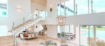 Peninsula Esmeralda - SAPPHIRE Villa - Luxurious space & place to celebrate