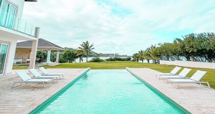 Peninsula Esmeralda - SAPPHIRE Villa - Luxurious space & place to celebrate