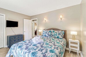 4 bedrooms, iron/ironing board, travel cot, WiFi