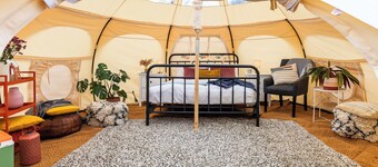 Luxury Glamping - Charlcombe Valley Orchards, Bath