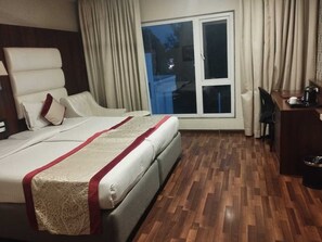 Schallisolierte Zimmer, Bügeleisen/Bügelbrett, kostenloses WLAN