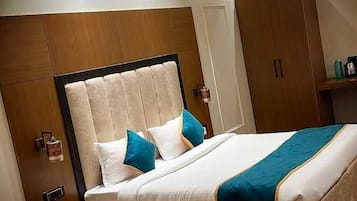 Luxury Double Room Single Use, City View