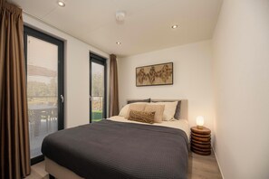 3 habitaciones, cuna de viaje, wifi gratis y ropa de cama