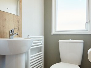 Shower - Hayling Island Holiday Park Silver 2 Bed Caravan X004 (Hayling Island)
