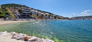 Beach - Cute apartment in stone house near sea (Marina)