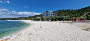 Beach - Cute apartment in stone house near sea (Marina)