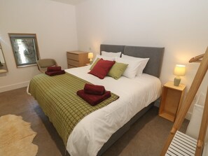 4 bedrooms, individually decorated, individually furnished, free WiFi - Tithe Barn (Llangefni)