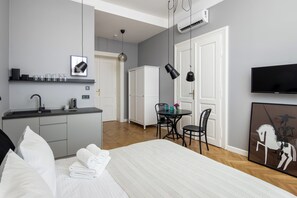 Classic Apartment