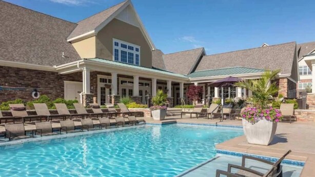 Unclassified image, 1 of 41, button - 2 King Beds Apartment_Great Amenities_Sleeps 4 (Olathe)