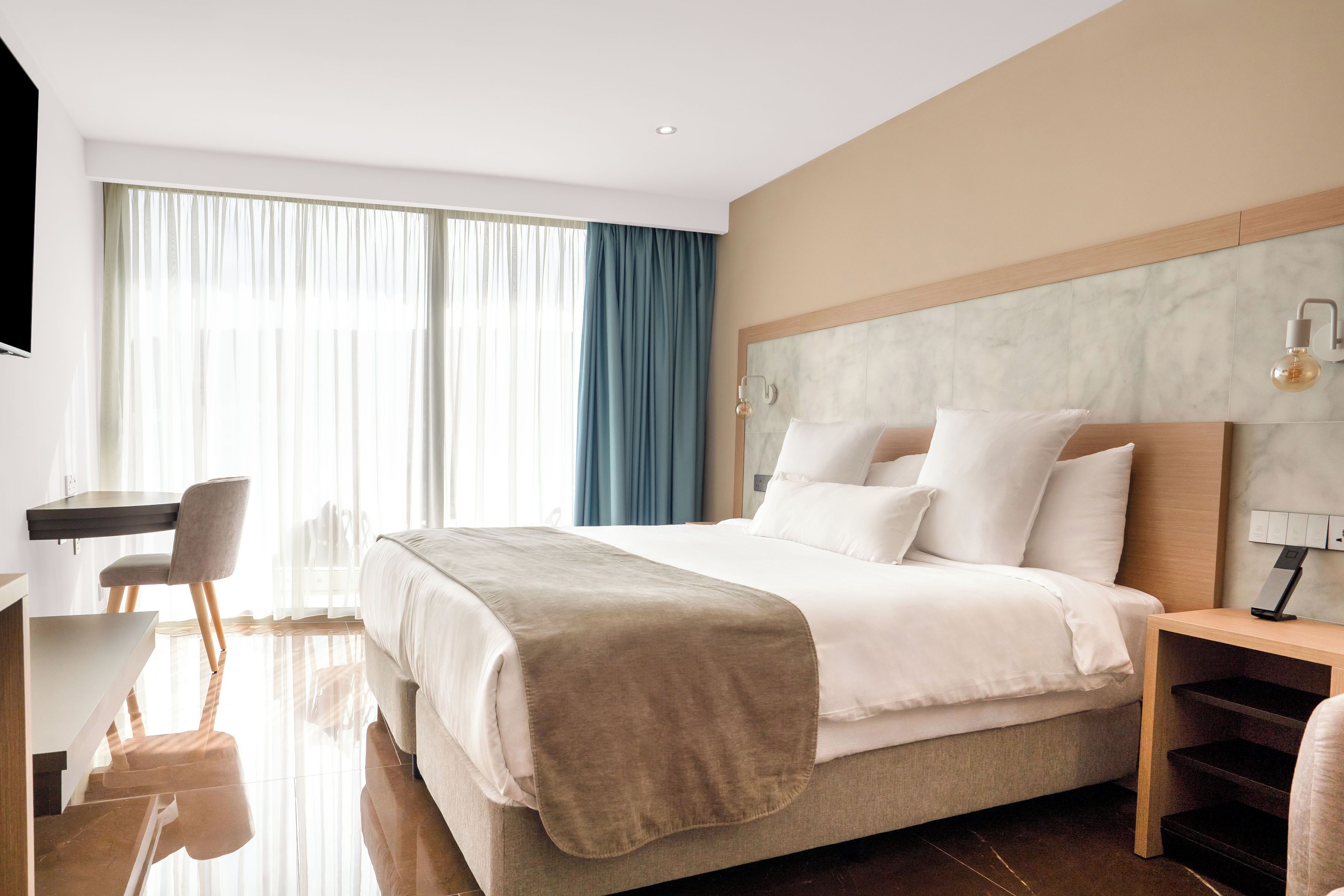 Photo - Reef Hotel & Spa