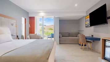 Superior trippelrum | Sängtillbehör av högsta kvalitet, Select Comfort-madrasser och minibar