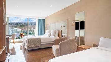 Premium bedding, Select Comfort beds, minibar, in-room safe