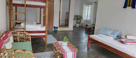 2 bedrooms, bed sheets