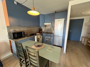 冰箱、微波炉、洗碗机、茶具/咖啡用具