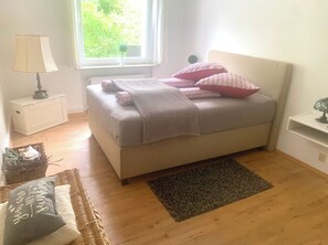 1 chambre, Wi-Fi, draps fournis