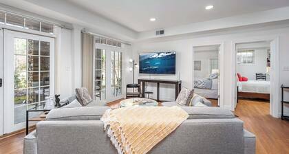 The Clubhouse Hideaway - The Greenview Den