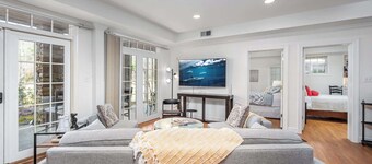 The Clubhouse Hideaway - The Greenview Den