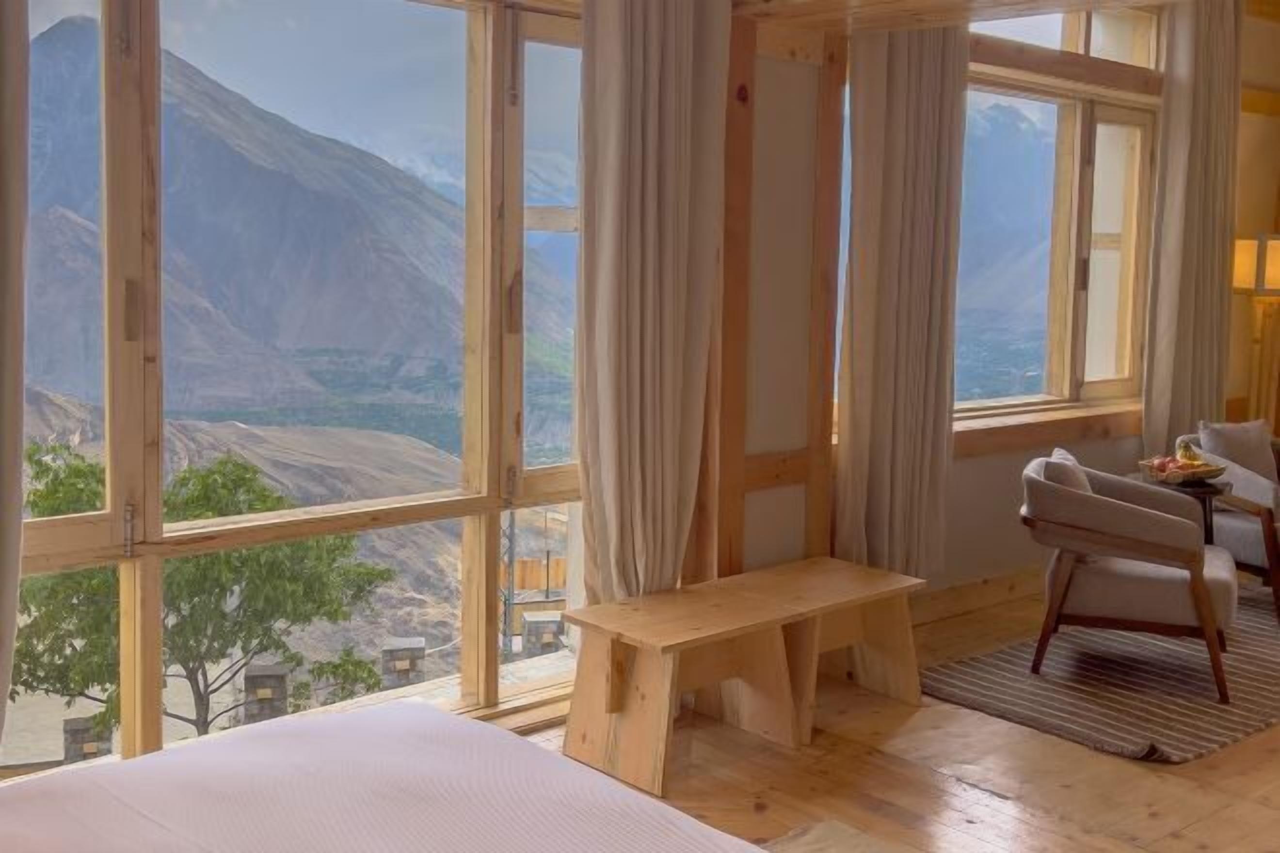 In-room safe, iron/ironing board, free WiFi