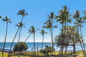 Beach nearby - Charming 1BR Retreat in the Heart of South Maui (Kihei)