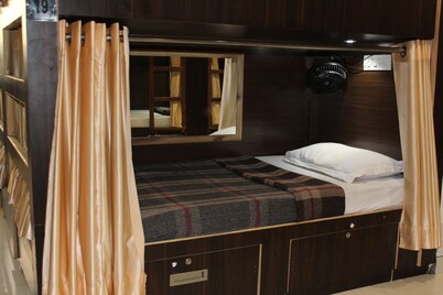 Paradise AC Dormitory