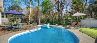 Paddlecreek Pool House 4BR+Game Room & Pool!