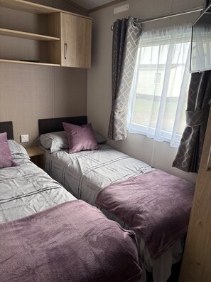 House | 3 bedrooms, iron/ironing board, free WiFi, bed sheets - Seaside Escape in Scarborough (Scarborough)